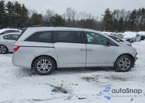 2013 Honda Odyssey Ex-L from USA, damaged, VIN 5FNRL5H69DB046874